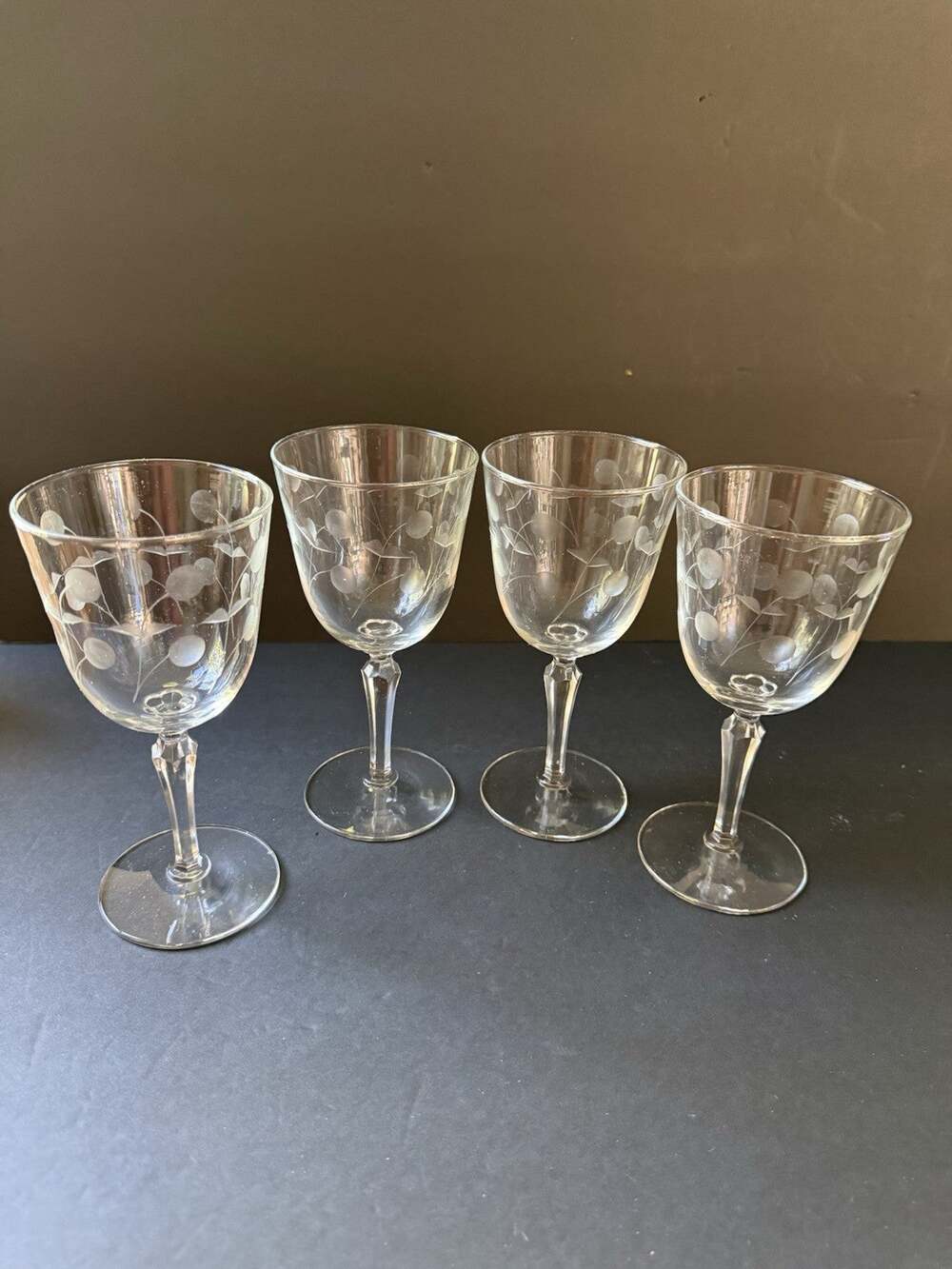 Libbey Glenmore Wine Glasses Goblets Etched Stemware Barware 7" Cocktail Set (4)